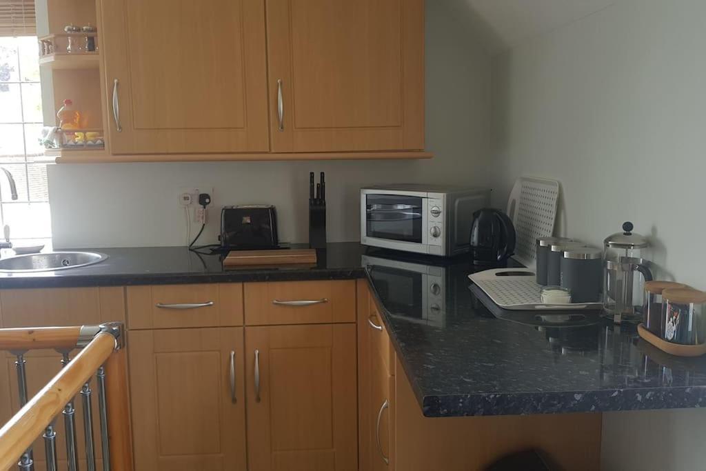 הינקלי Peaceful Self Contained Studio In Lovely Garden. מראה חיצוני תמונה